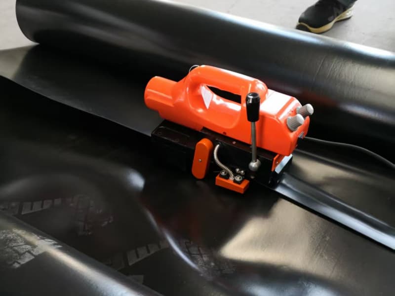 آلة لحام مقاومة للماء - عرض الآلة والتعبئة والتغليف مقدمة