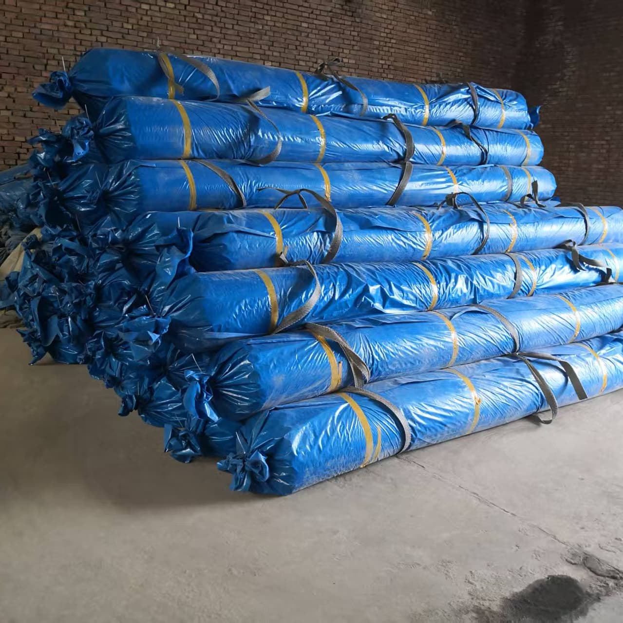 how does concrete canvas work